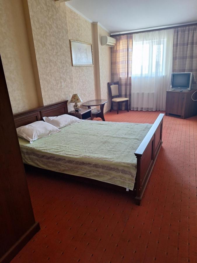 Барселона Hotel Mizikevicsa Kültér fotó