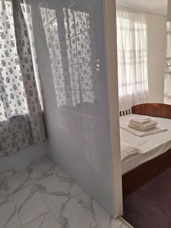 Барселона Hotel Mizikevicsa Kültér fotó